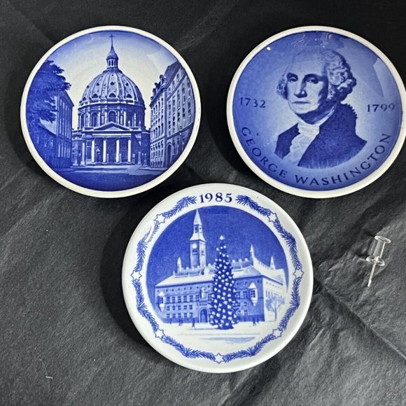 Vintage Lot of 3 Royal Copenhagen Washington Government Building Christmas Plate - Picture 2 of 3